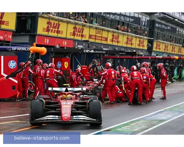 F1赛季最新动向：车队战略调整与车手积分竞争升级