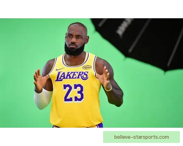 湖人核心状态回暖助力连胜 詹姆斯带队展现强势统治力